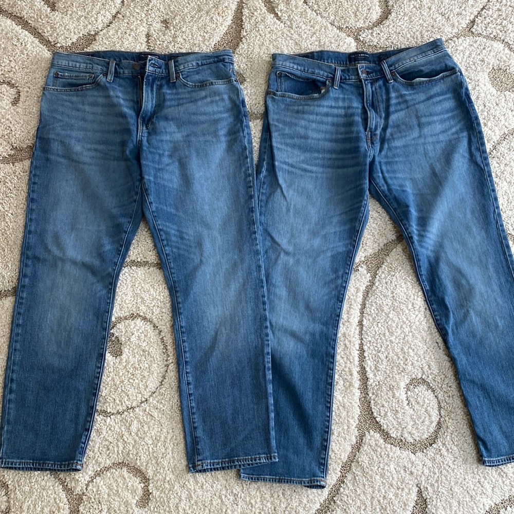 Lucky Brand 33x30 slim straight 121 - 2 pairs!